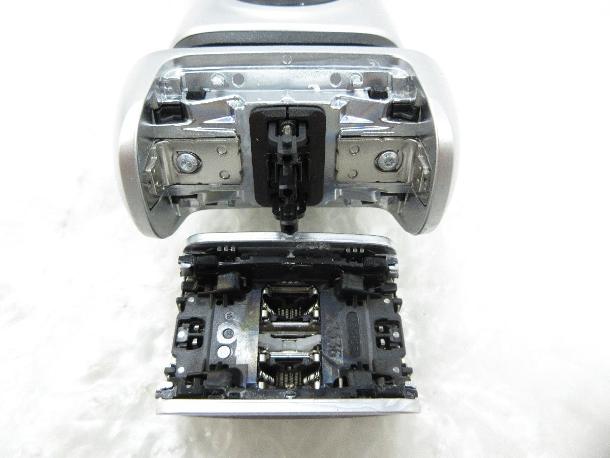 ◎ほぼ未使用 BRAUN ブラウン シリーズ8 電気シェーバー Type:5795 アダプター付き 展示品 w11213_画像6