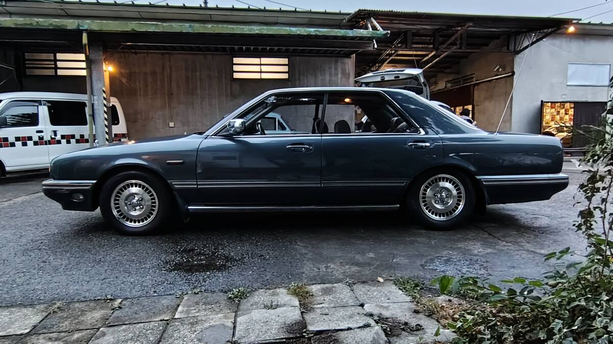 【Y31】CIMA シーマ タイプⅡリミテッド グロリアシーマ セラミックターボ 純正エアサス (1989年式)　128,529km レストアベース_画像3