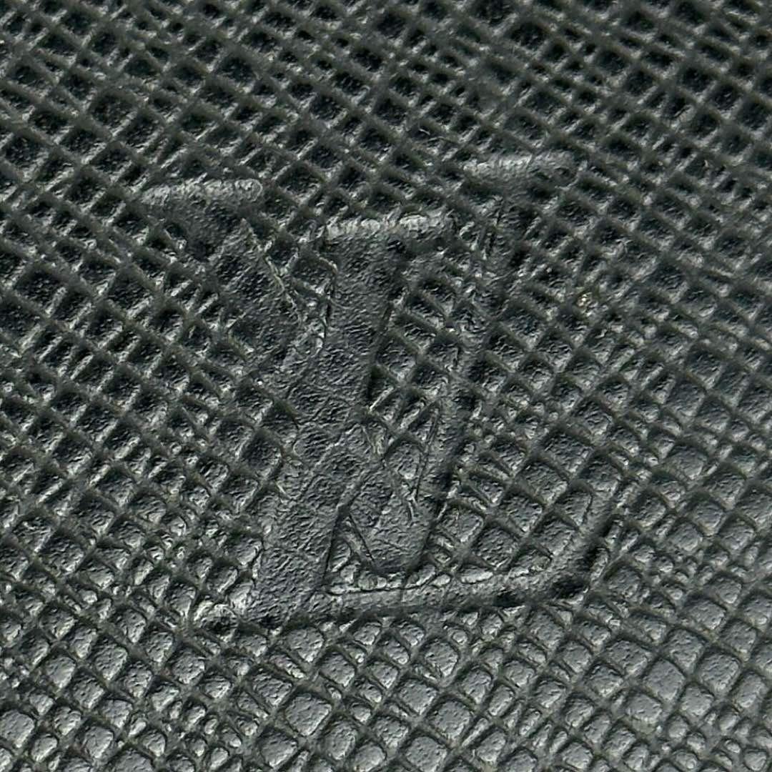 美品■Louis Vuitton ルイヴィトン ヴィクトール タイガ LV M30144 SP0012 ショルダーバッグ クロスボディ 肩掛け 斜め掛け 革 黒 男女兼用_画像3