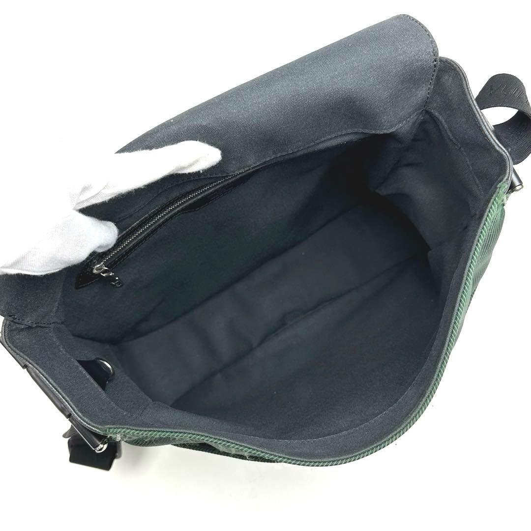 美品■Louis Vuitton ルイヴィトン ヴィクトール タイガ LV M30144 SP0012 ショルダーバッグ クロスボディ 肩掛け 斜め掛け 革 黒 男女兼用_画像7