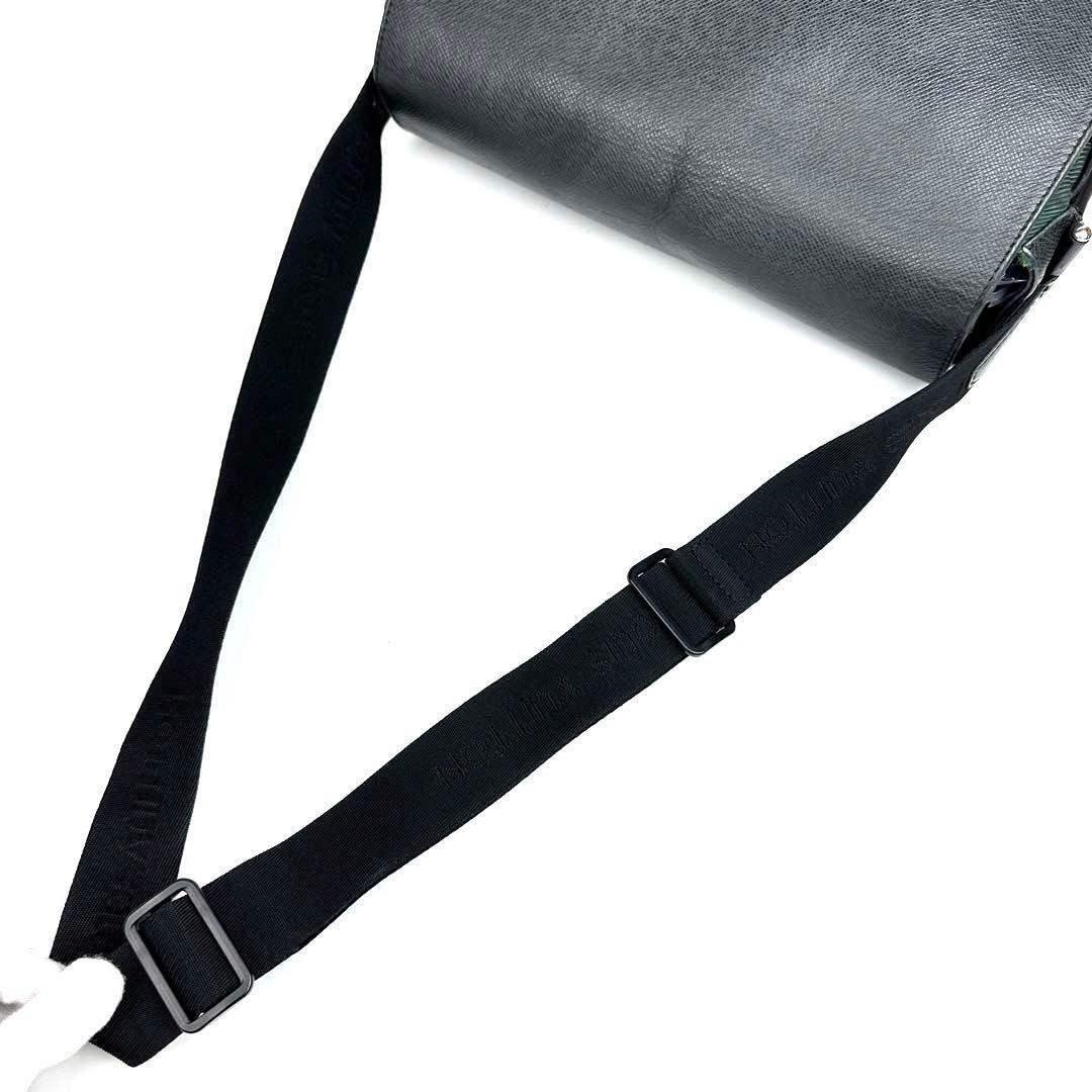 美品■Louis Vuitton ルイヴィトン ヴィクトール タイガ LV M30144 SP0012 ショルダーバッグ クロスボディ 肩掛け 斜め掛け 革 黒 男女兼用_画像10