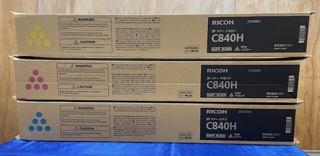 【大阪発】☆純正未使用品☆【RICOH】トナー SPC840H　C×1・M×1・Y×1（8199）_画像1