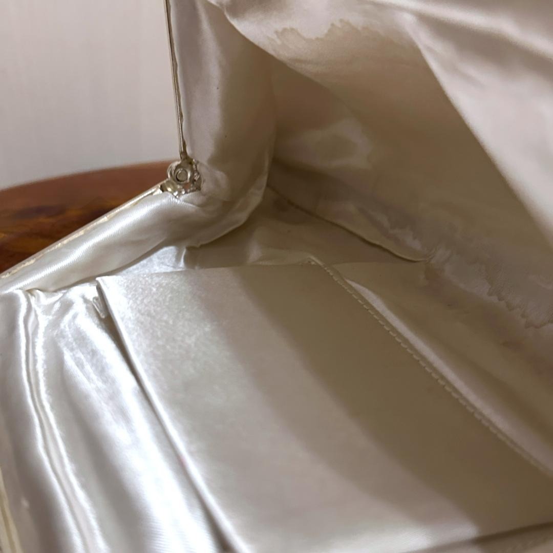 бисер сумка белый bg150