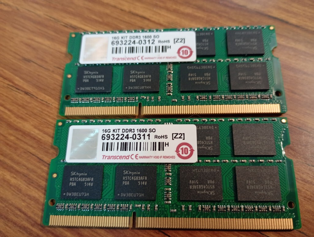 ■【1.5v】 合計16GB(8GB×2枚) PC3-12800S ■Transcend製 SK hynixチップ 余禄で16GBネタにも使える 類■②_画像1