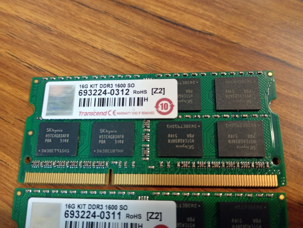 ■【1.5v】 合計16GB(8GB×2枚) PC3-12800S ■Transcend製 SK hynixチップ 余禄で16GBネタにも使える 類■②_画像2