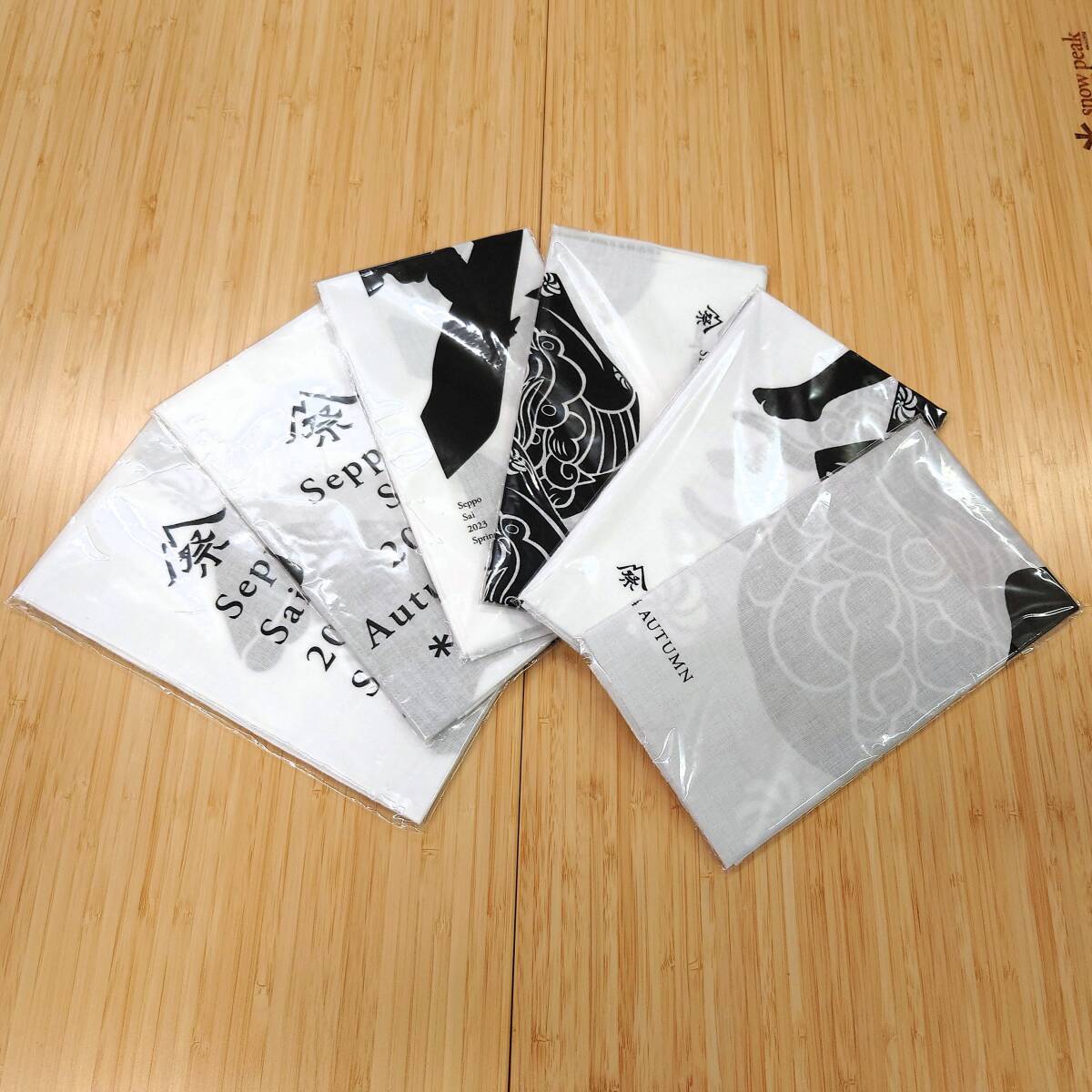 【送料無料・新品未使用】スノーピーク 雪峰祭 てぬぐい 6枚セット 2022 2023 2024 春 秋 おまけ ステッカー付 snow peak 手拭い 手ぬぐい _画像2