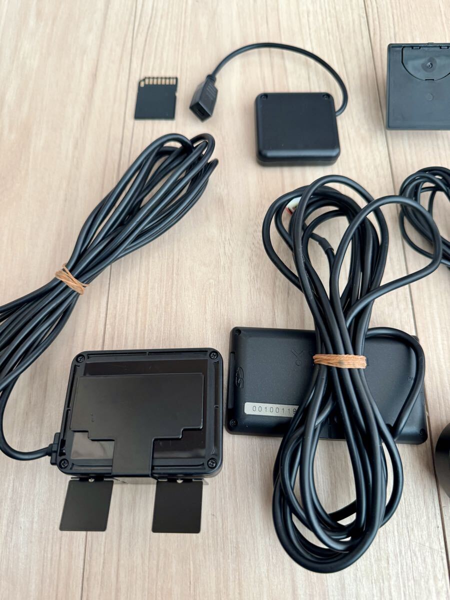 【送料無料】ユピテル レーダー探知機 SUPERCAT スーパーキャット Z996Csd GPS搭載 YUPITERU 動作確認済_画像5