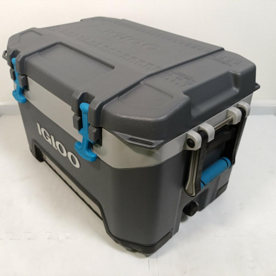 IGLOOi клей BMX52 cooler-box серый × голубой 49L