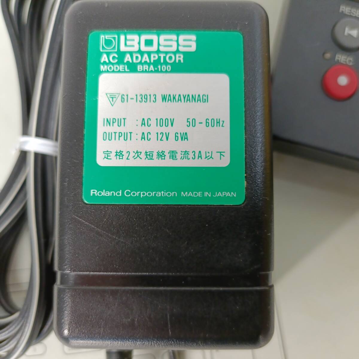 BOSS ボス リズムマシン DR-660 Dr.Rhythm 器材 本体 アダプター 取扱説明書付き 音楽 ミュージシャン 中古 匿名配送 現状品 通電OK_画像3