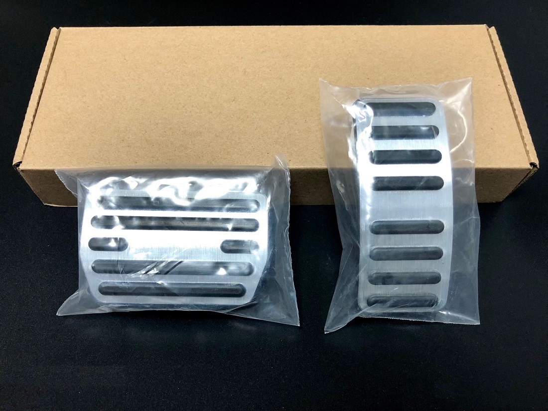 VOLVO ボルボ XC40 C40リチャージ S40 V40 C30 C70 アルミペダル ペダルカバー アクセル ブレーキ ペダルセット_画像1