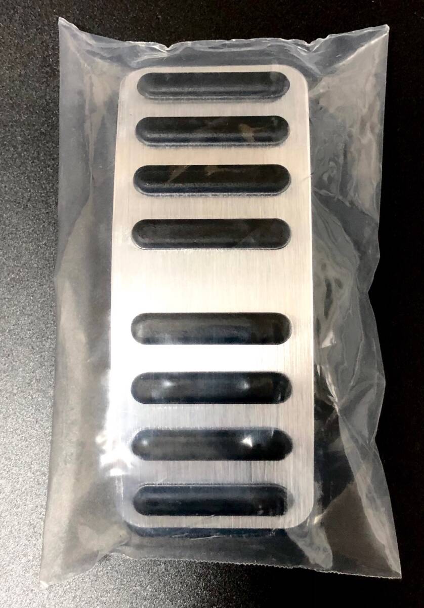 VOLVO ボルボ XC40 C40リチャージ S40 V40 C30 C70 アルミペダル ペダルカバー アクセル ブレーキ ペダルセット_画像4