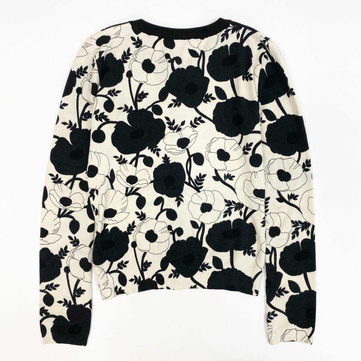 31k2 Blumarine ブルマリン イタリア製 長袖ニットカーディガン 花柄プリント ビジュー スパンコール 38 ホワイト ブラック レディースo07t_画像2