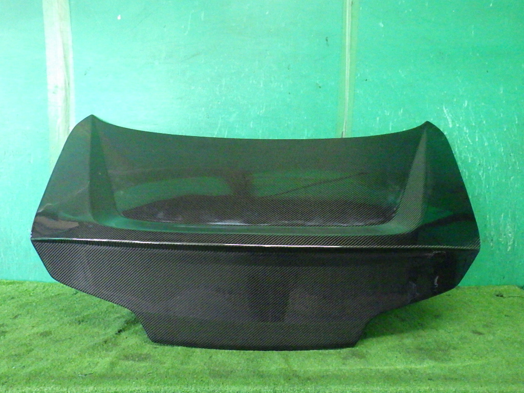 スカイライン クーペ[CPV35 後期]社外カーボン トランク リッドパネル_画像1