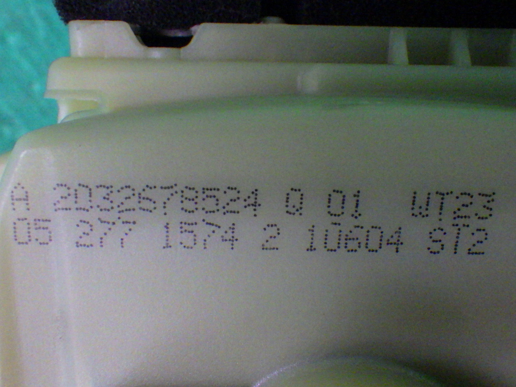 ベンツC230[W203後期]シフトレバー A2032678524 シフトゲートユニット_画像3