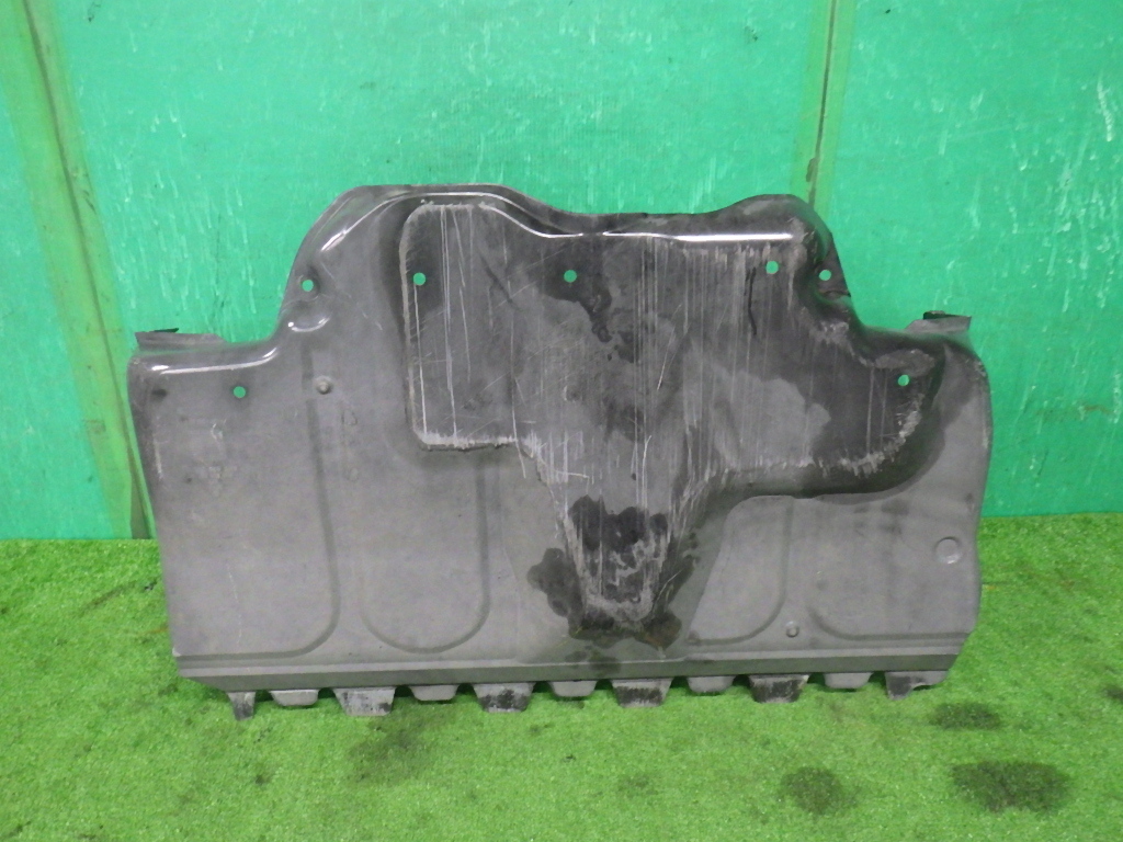 ルポGTI[6EAVY]エンジンアンダーカバー_画像3