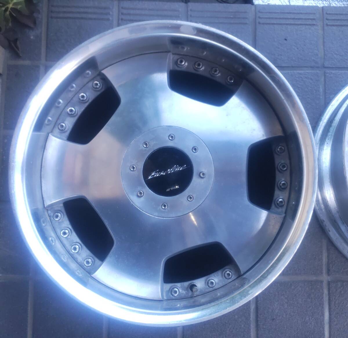 18インチ work ユーロライン 114.3 4穴 5穴 マルチ 8.5jj+20 2本 ワーク EUROLINE 塗装剥離_画像3