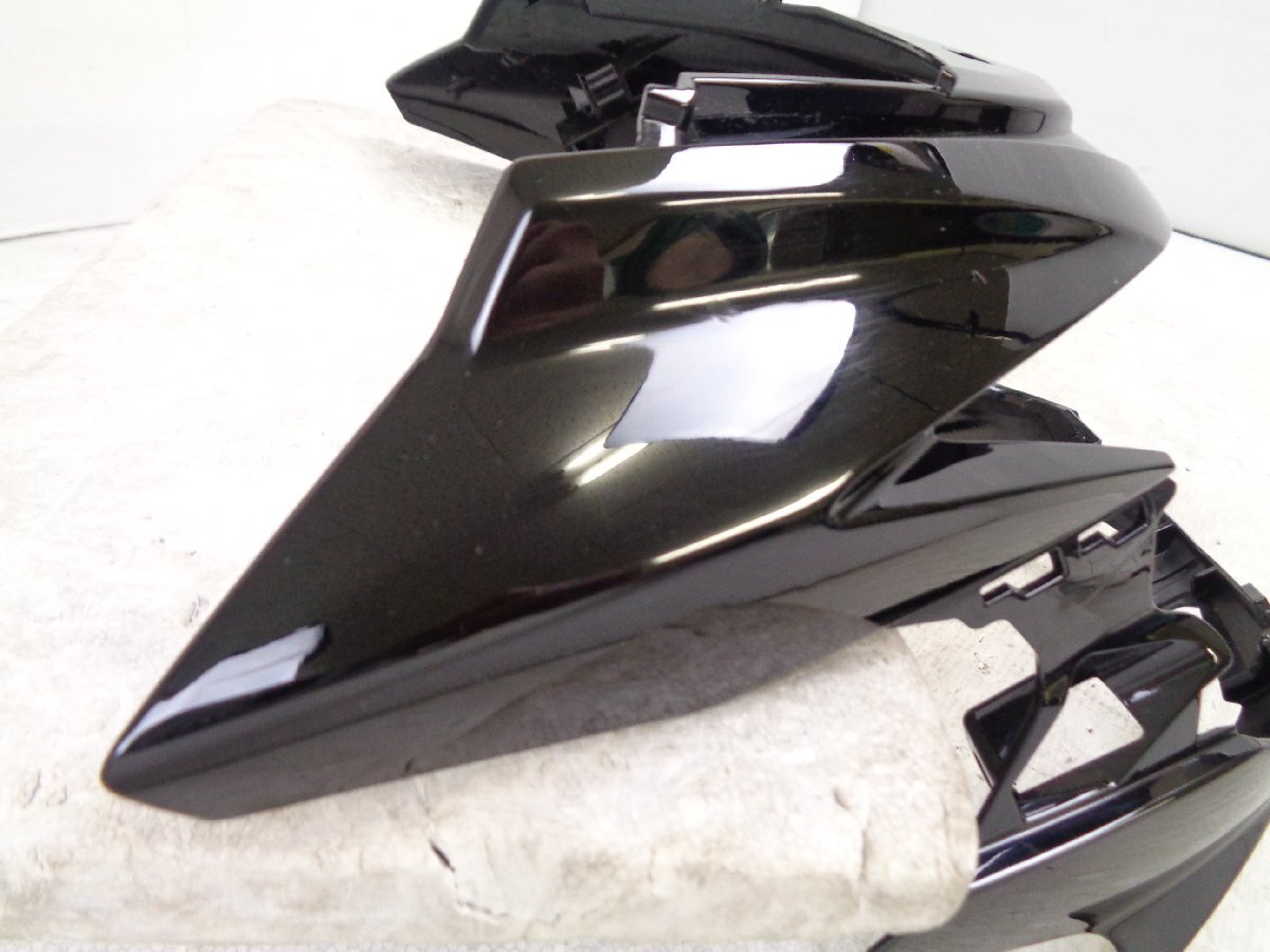 GSR750 GR7NA スズキ 純正 ノーマル アッパーカウル フロントカウル グラススパークルブラック 良品【H026】_画像7