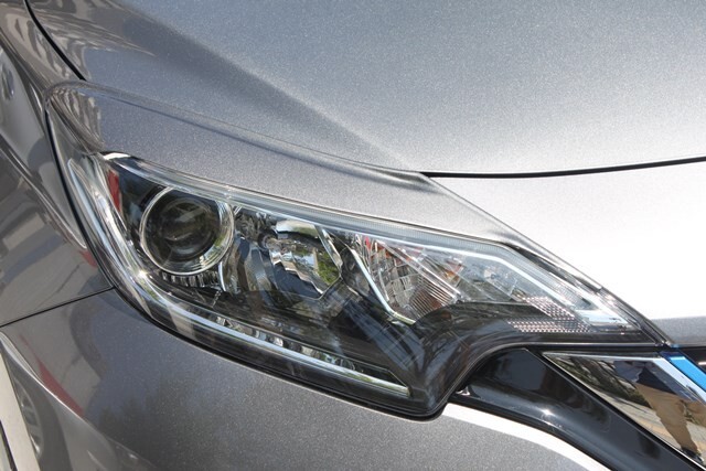 アイライン　ニッサン ノート、ノートeパワー（LED用） HE12,E12,NE12　左右セット (品番B410)_画像1