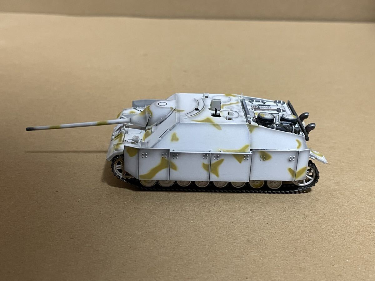 現状品 ドラゴンアーマー Dragon Armor 【60261】 1/72 IV号駆逐戦車 L/70 後期型 ラング ハンガリー 1945 (塗装済み完成品) 送料無料_画像2