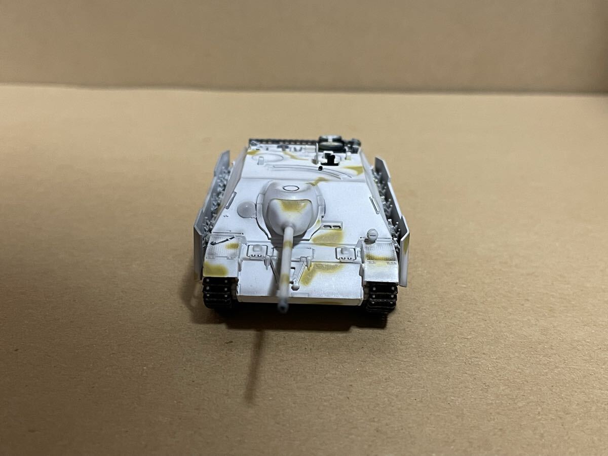 現状品 ドラゴンアーマー Dragon Armor 【60261】 1/72 IV号駆逐戦車 L/70 後期型 ラング ハンガリー 1945 (塗装済み完成品) 送料無料_画像5