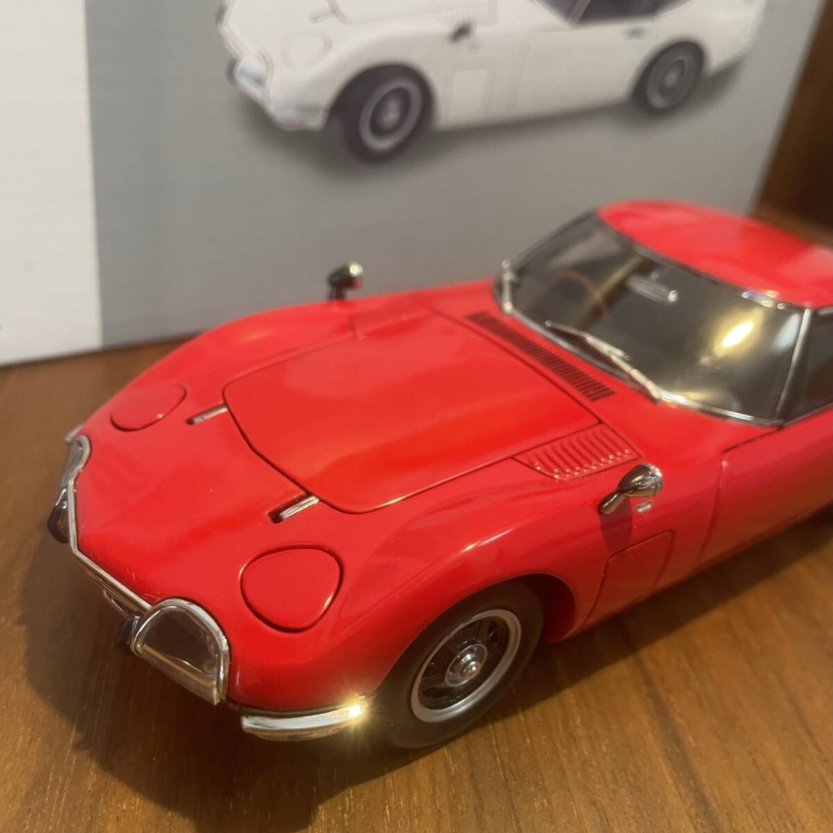 エブロ EBBRO 1/24 トヨタ 2000GT レッド プレミアム コレクション PREMIUM COLLECTION 保管品_画像2