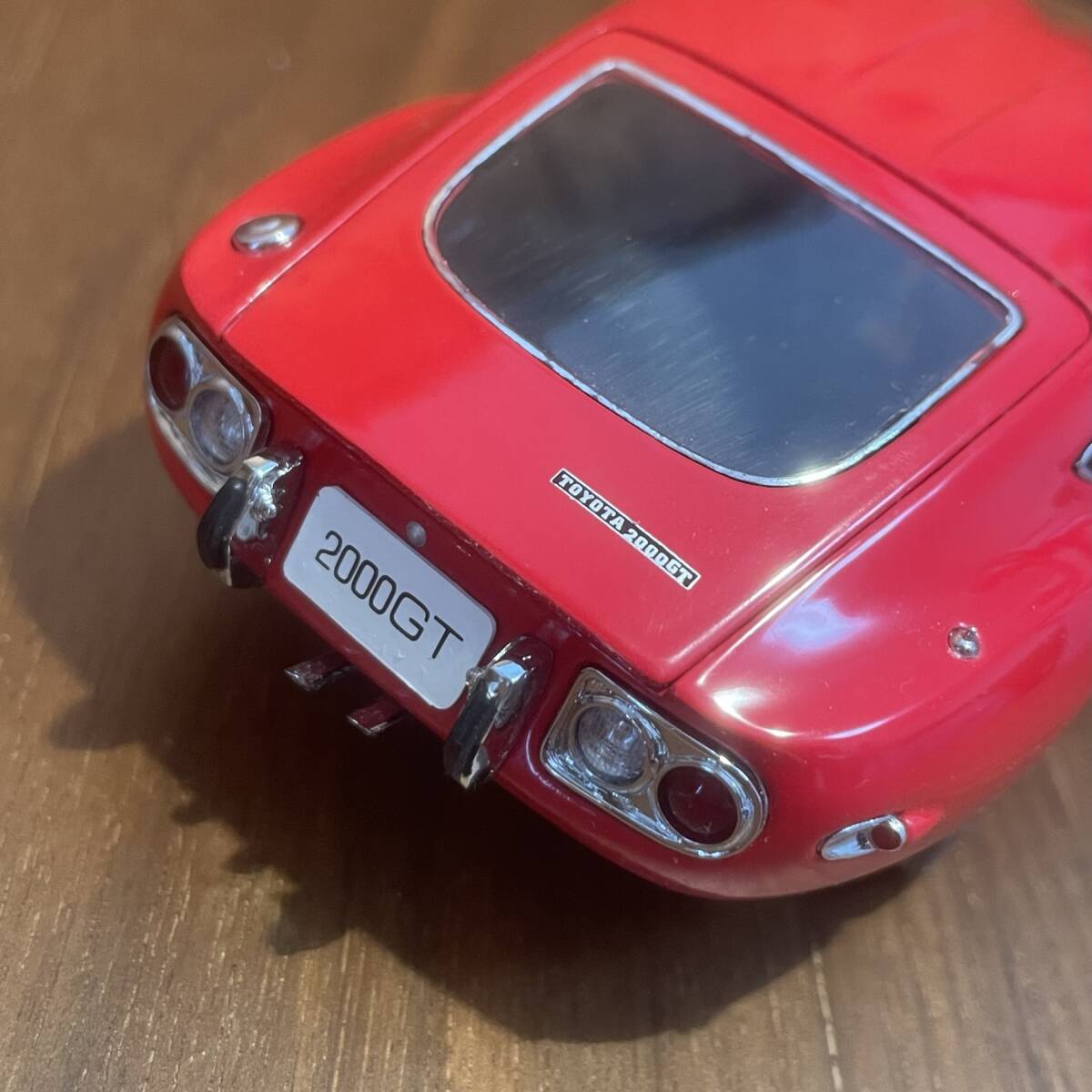 エブロ EBBRO 1/24 トヨタ 2000GT レッド プレミアム コレクション PREMIUM COLLECTION 保管品_画像3