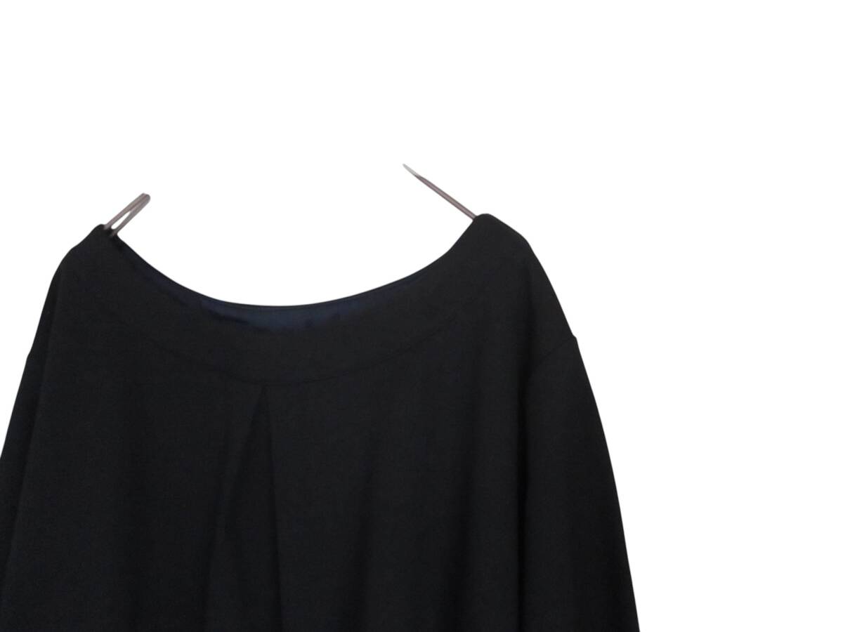 送料無料　Z115　美品　【5L】　～6L着用可　ブラック×ネイビーレース　重ね着風　厚地　カットソー　長袖　大きいサイズ　ゆうパケット_画像4