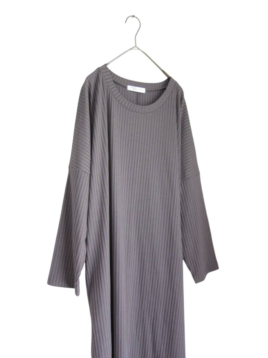 送料無料　W98　美品　【5L】　グレー　リブ　厚地　カットソー　ワンピース　両サイドスリッド　大きいサイズ　ゆうパケットプラス_画像2