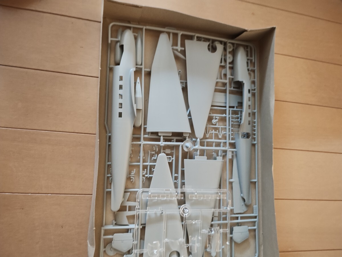 イタレリ ユンカース JU-86　民間型　1/72_画像4