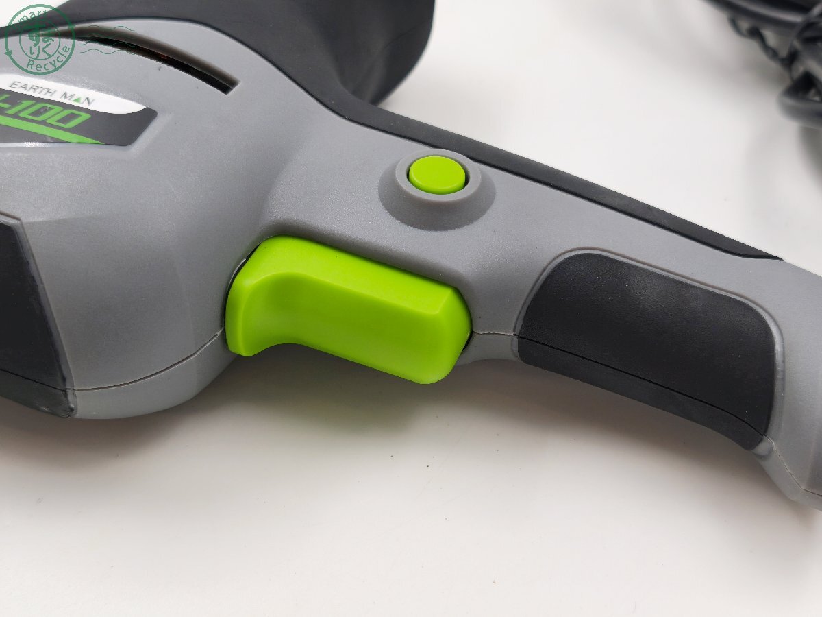 BK0702938　▼ TAKAGI EARTH MAN 電気のこぎり DN-100 箱付 のこぎり 電動のこぎり 鋸 DIY 家庭用 動作確認済み 中古品 現状品_画像4