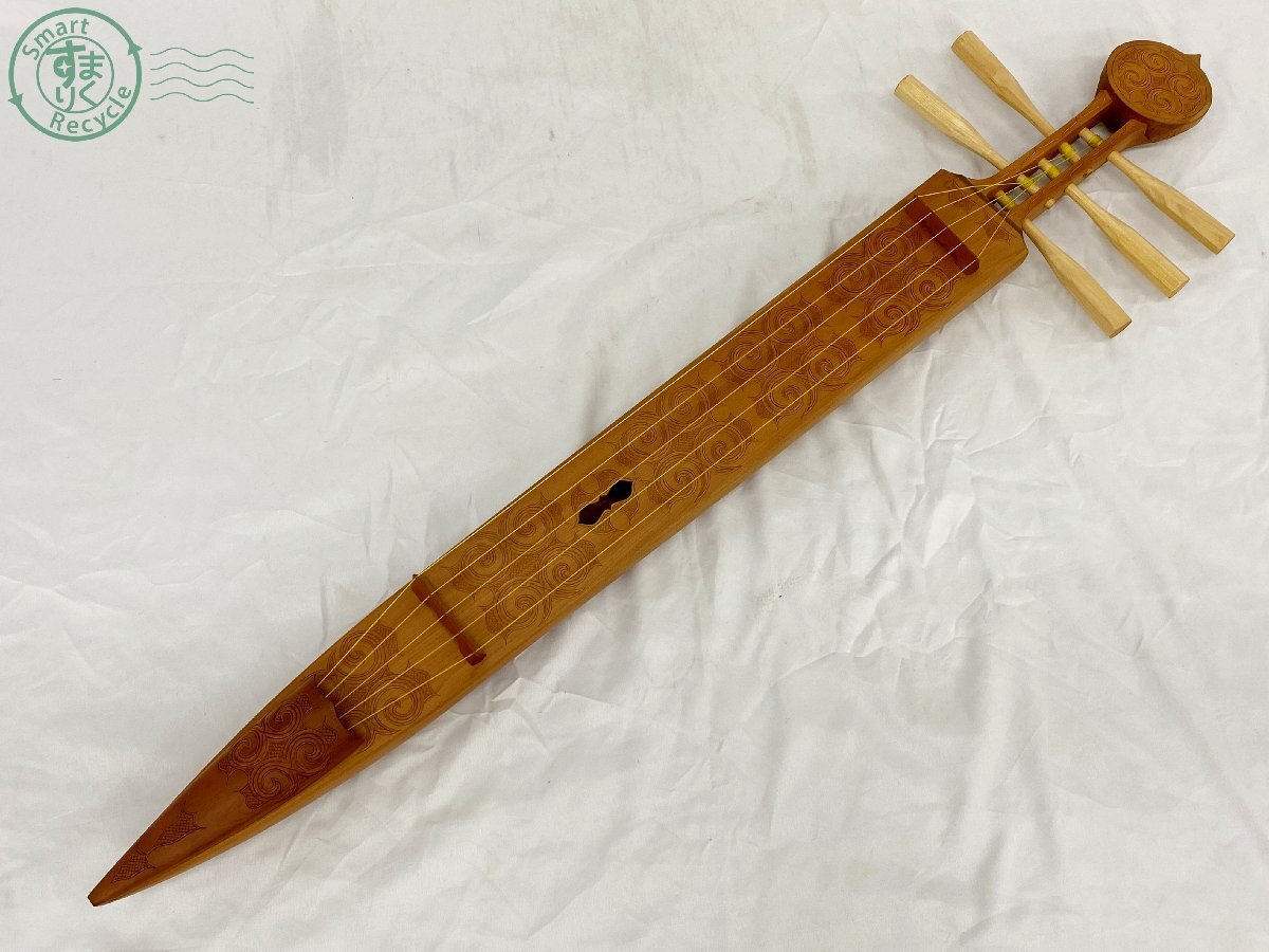 BK0705557 * 1円~ アイヌ 民族楽器 トンコリ 伝統工芸 民芸品 木造 5弦 北海道 弦 楽器 弦楽器 演奏未確認 中古品 used品 4_画像1