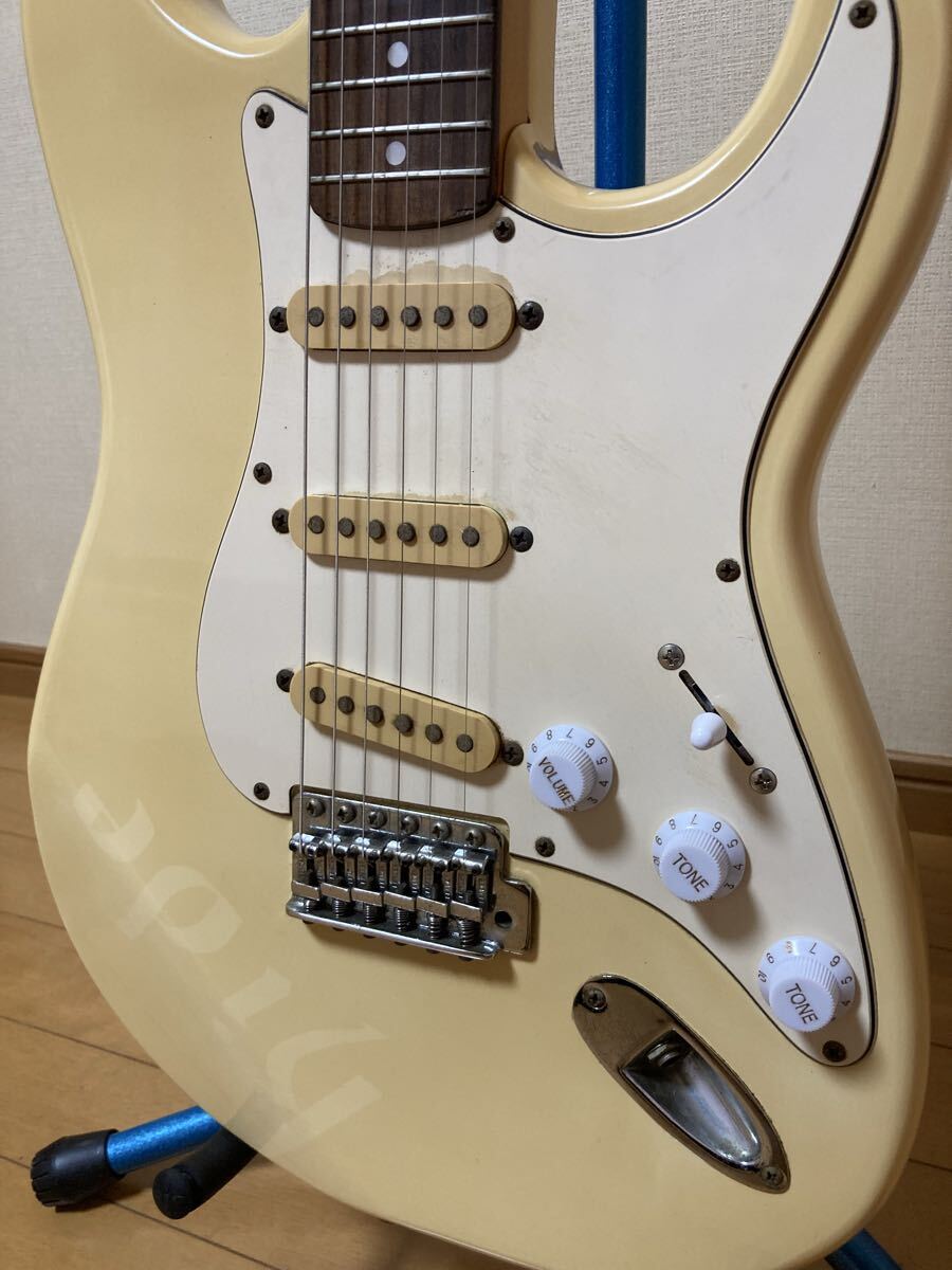 Squier by Fender ストラトキャスター　中古_画像5