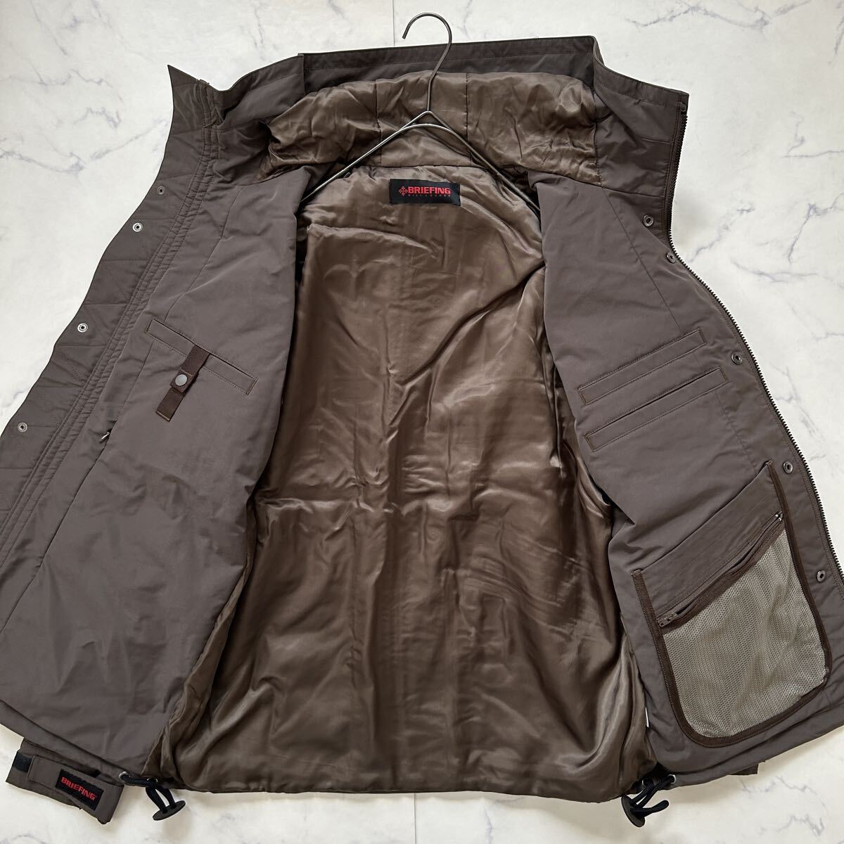 新品タグ付 BRIEFING ブリーフィング ナノユニバース 別注 マウンテンパーカー メンズ コラボ ジャケット カーキ フード サーモ ブルゾン _画像5