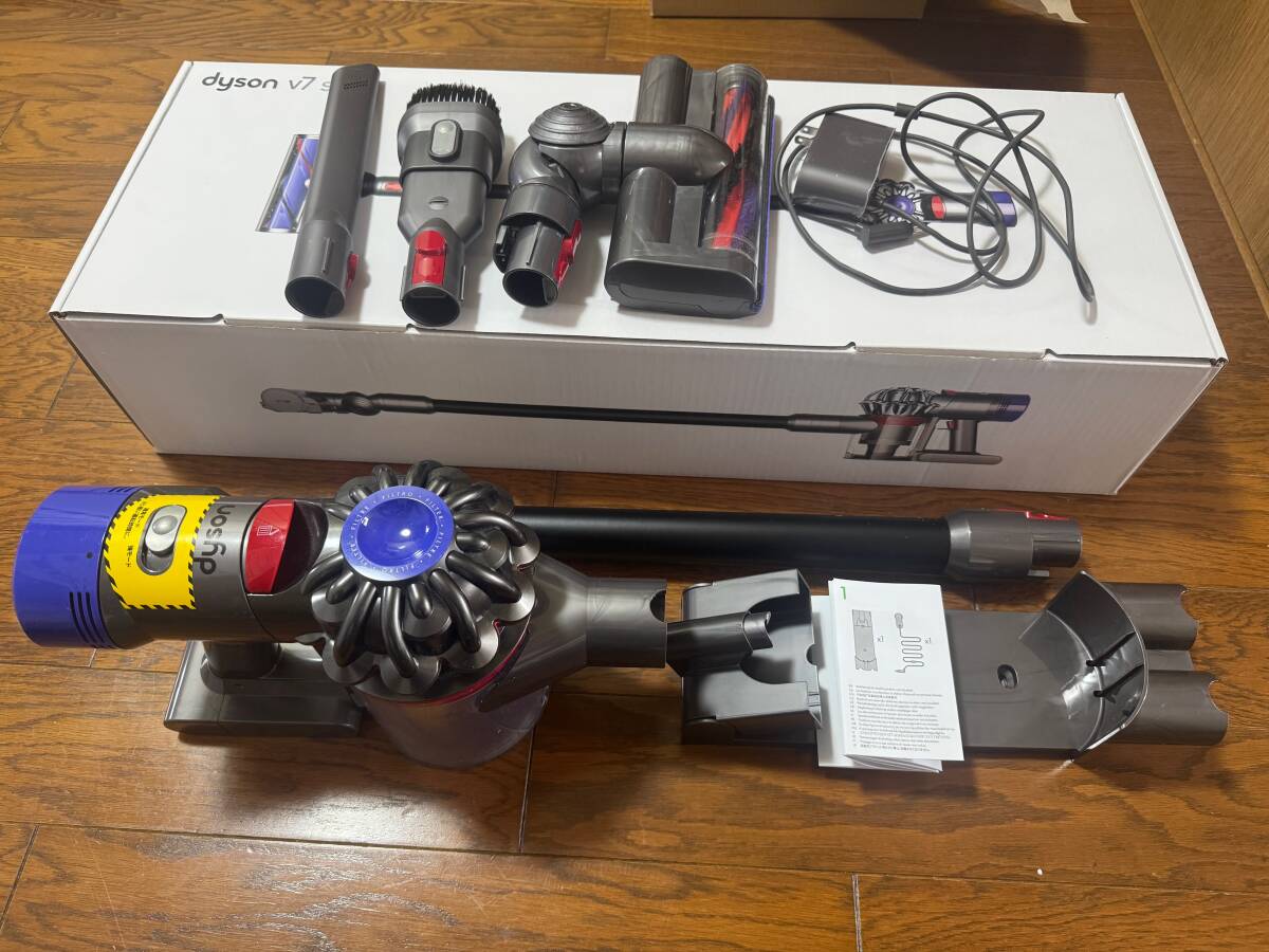 Dyson V7 Slim SV11 SLMBK_画像1