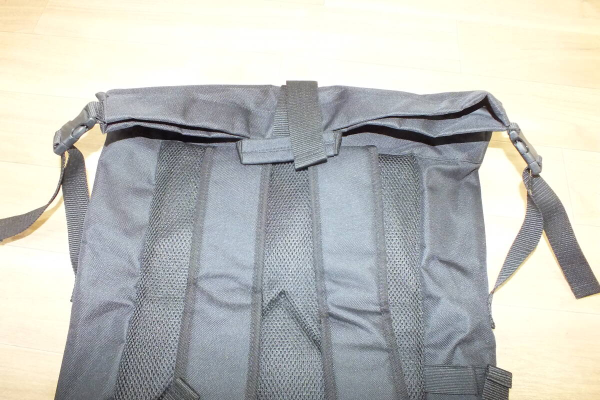 ★ ハーレー非売品　デイパック ブラック ロールアップ 中古品_画像3