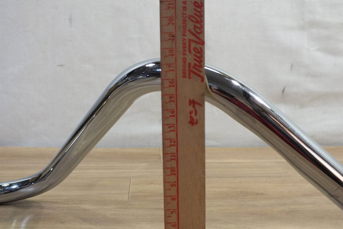 ◆ ハーレー インチ クローム社外 ワイグラ・ソフカス系・エイプ系ハンドル 幅82㎝高さ33㎝引き17㎝　ソフテイル_画像7