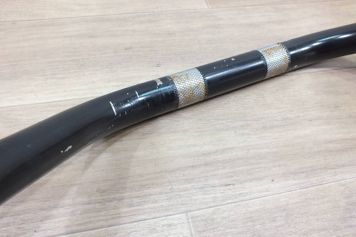 ◆ ハーレー純正 インチブラック ダートラバー系 ペイントベースハンドル 幅80㎝高さ11㎝引き16㎝ 中古品 XR1000/XLX61・XRバー系_画像8