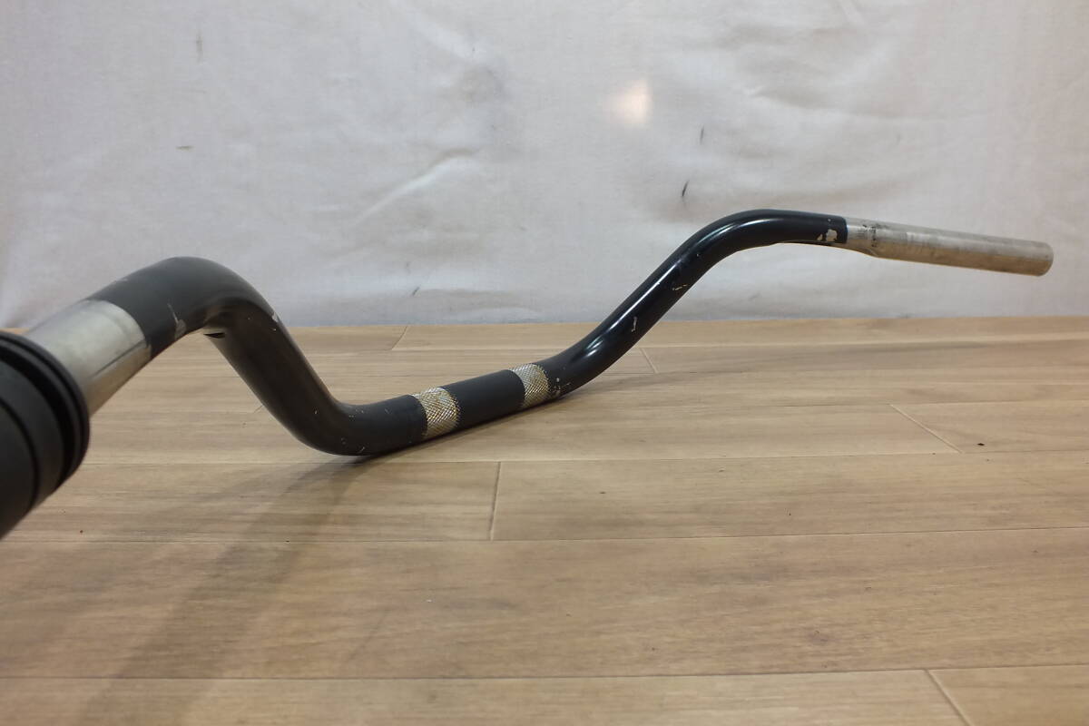 ◆ ハーレー純正 インチブラック ダートラバー系 ペイントベースハンドル 幅80㎝高さ11㎝引き16㎝ 中古品 XR1000/XLX61・XRバー系_画像10