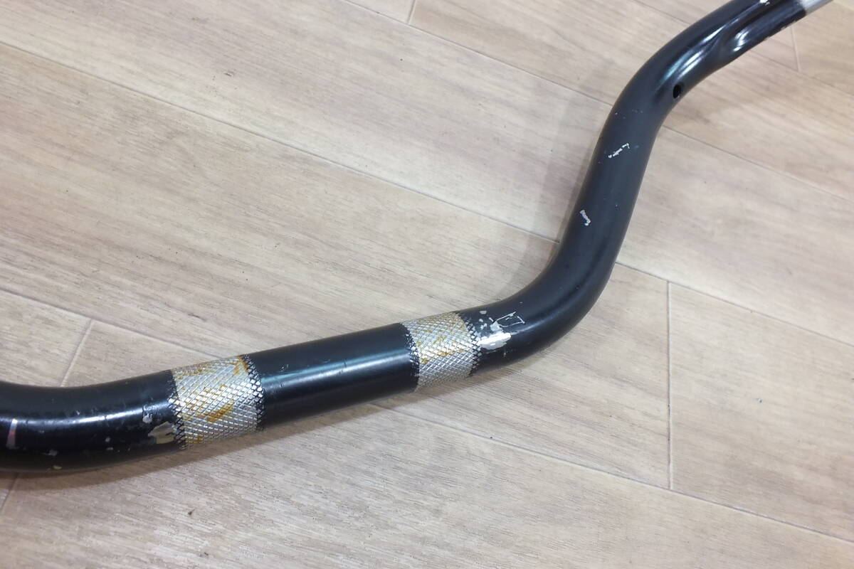 ◆ ハーレー純正 インチブラック ダートラバー系 ペイントベースハンドル 幅80㎝高さ11㎝引き16㎝ 中古品 XR1000/XLX61・XRバー系_画像9