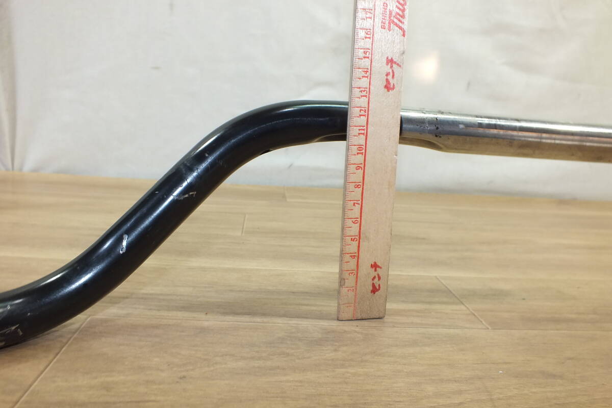 ◆ ハーレー純正 インチブラック ダートラバー系 ペイントベースハンドル 幅80㎝高さ11㎝引き16㎝ 中古品 XR1000/XLX61・XRバー系_画像6