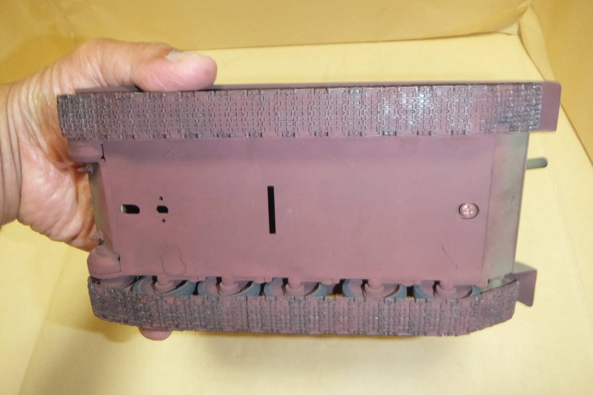 ソビエト 襲撃砲戦車 SU122　プラモデル 完成品　タミヤ？　約２３センチ_画像7