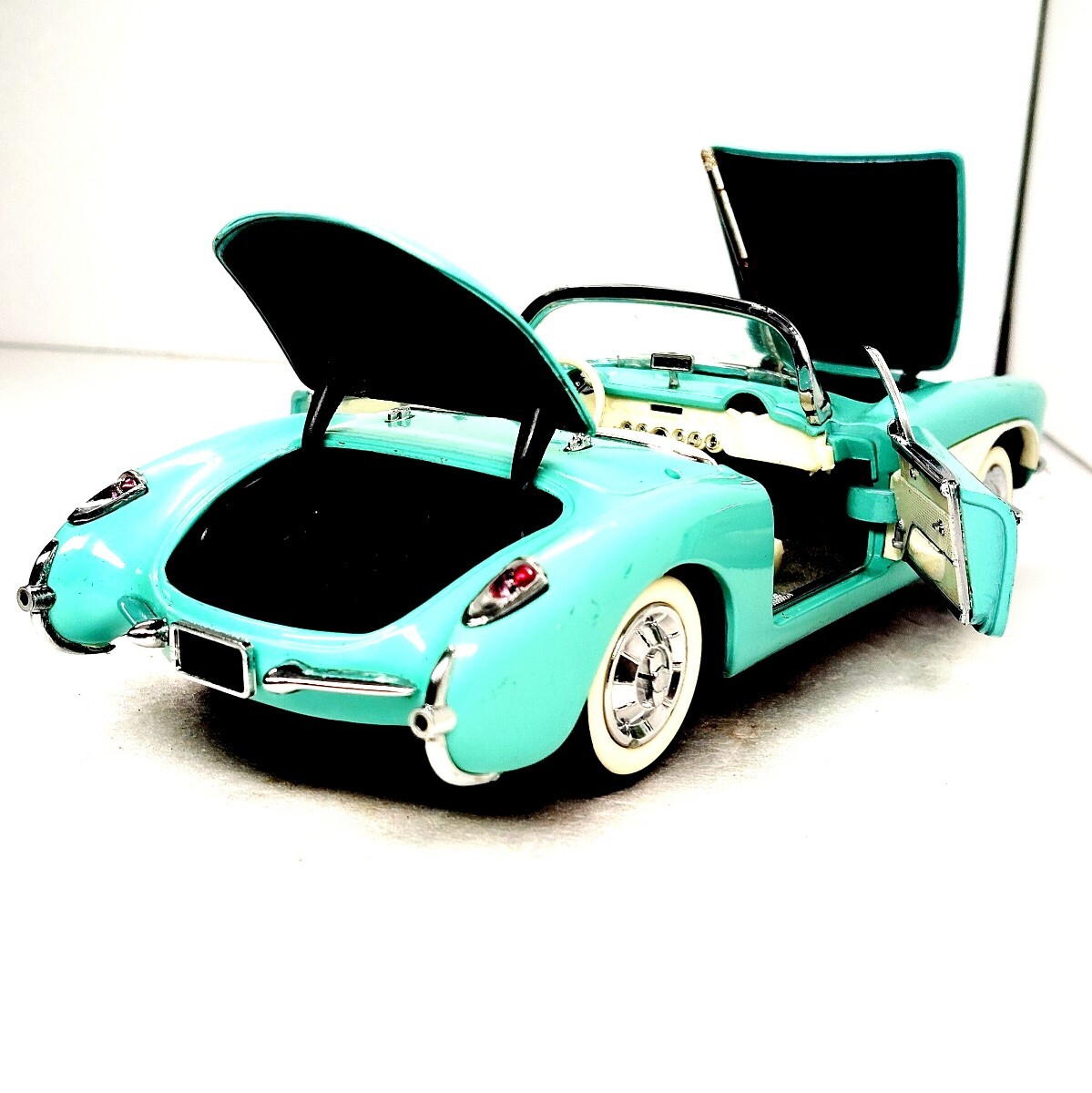 Franklin mint 1/24 激レア 精密 ギミック エンジン再現 フランクリンミント CHEVROLET シボレー コルベット Corvette C1 名車 アメ車 1円_画像6