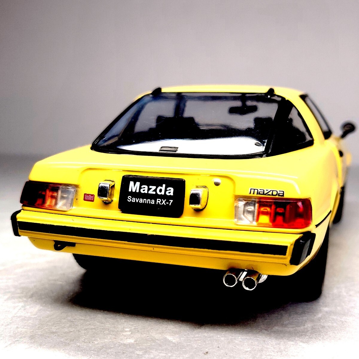 1/24 激レア ギミック有 ドア開閉 サバンナ RX7 savanna RX-7 マツダ Mazda 昭和の名車 旧車 Rotary JDM Rare 窓劣化 走り屋 1円〜 111242_画像3