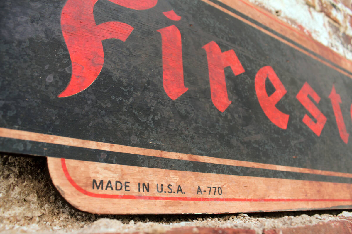 ⑩ファイアストン木製看板アンティーク販促物ティンサインアメリカン飾りカスタムバイクアメ車インテリア装飾ディスプレイ壁飾りビンテージ_画像6