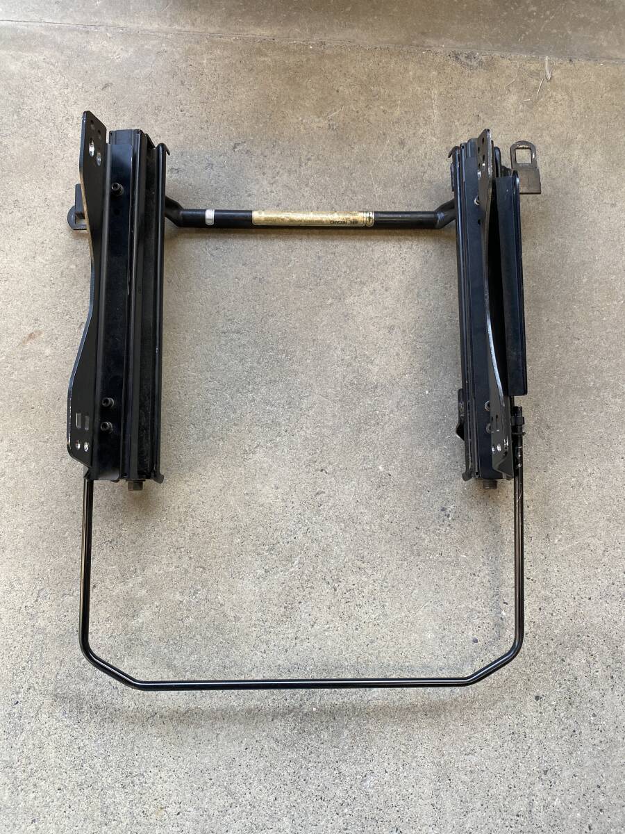 RECARO　レカロ　ランサーエボリューション3　ランエボ3　シートレール　CB CD CE CM CK　2511-3373_画像1