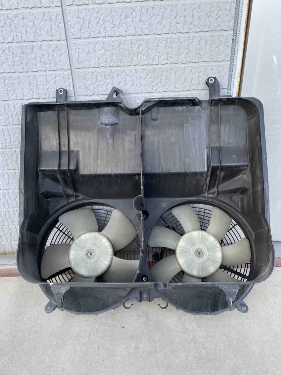 TRH200 200系 ハイエース 電動ファン 2511-3375_画像5
