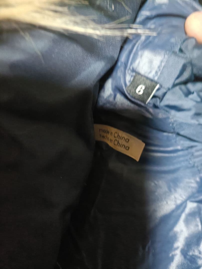 「DIESEL キッズ ダウンジャケット 6A／116cm ネイビー ロゴ入り」_画像4