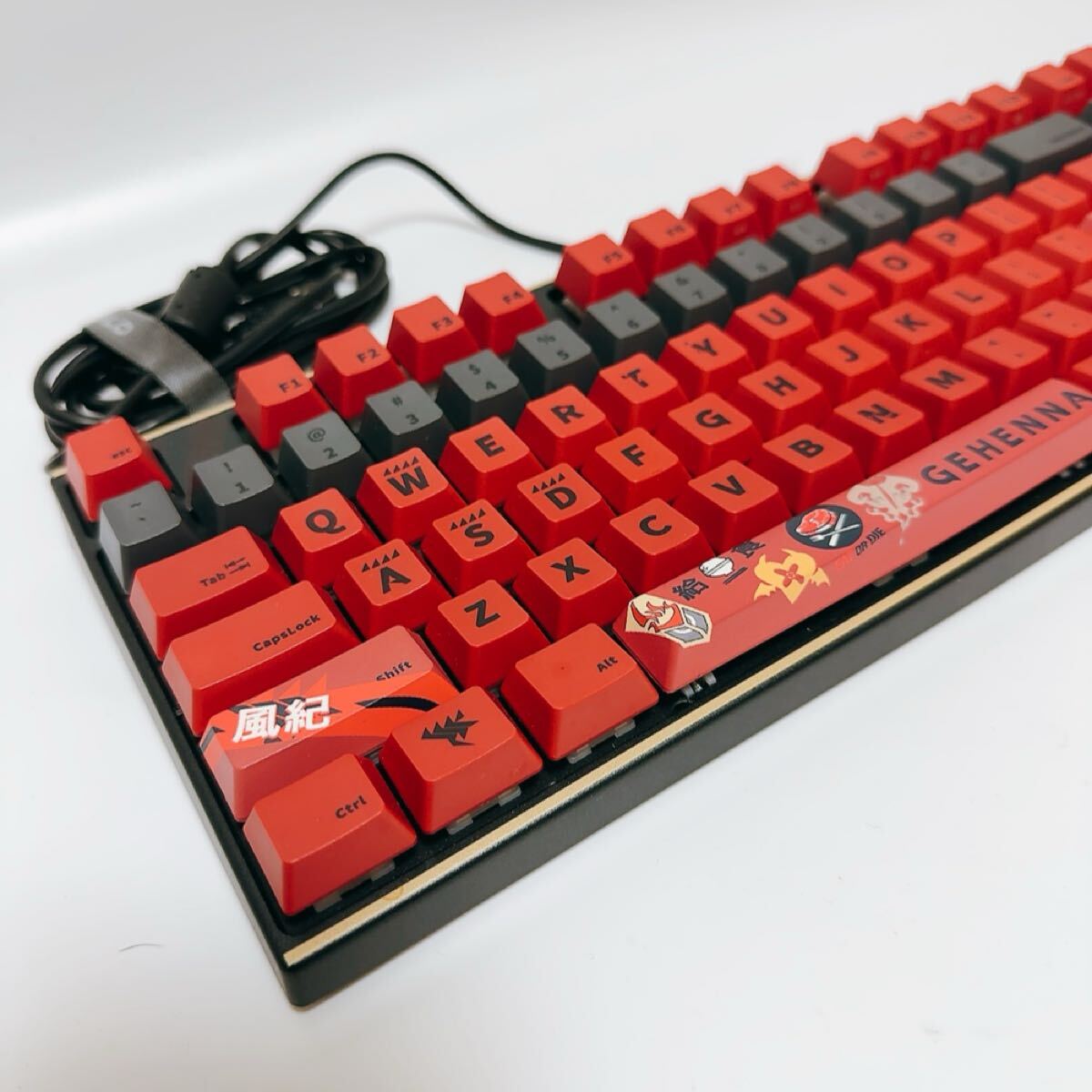 ふもコレxブルーアーカイブ　ゲヘナ学園　キーボード　桜軸　日本語配列_画像2