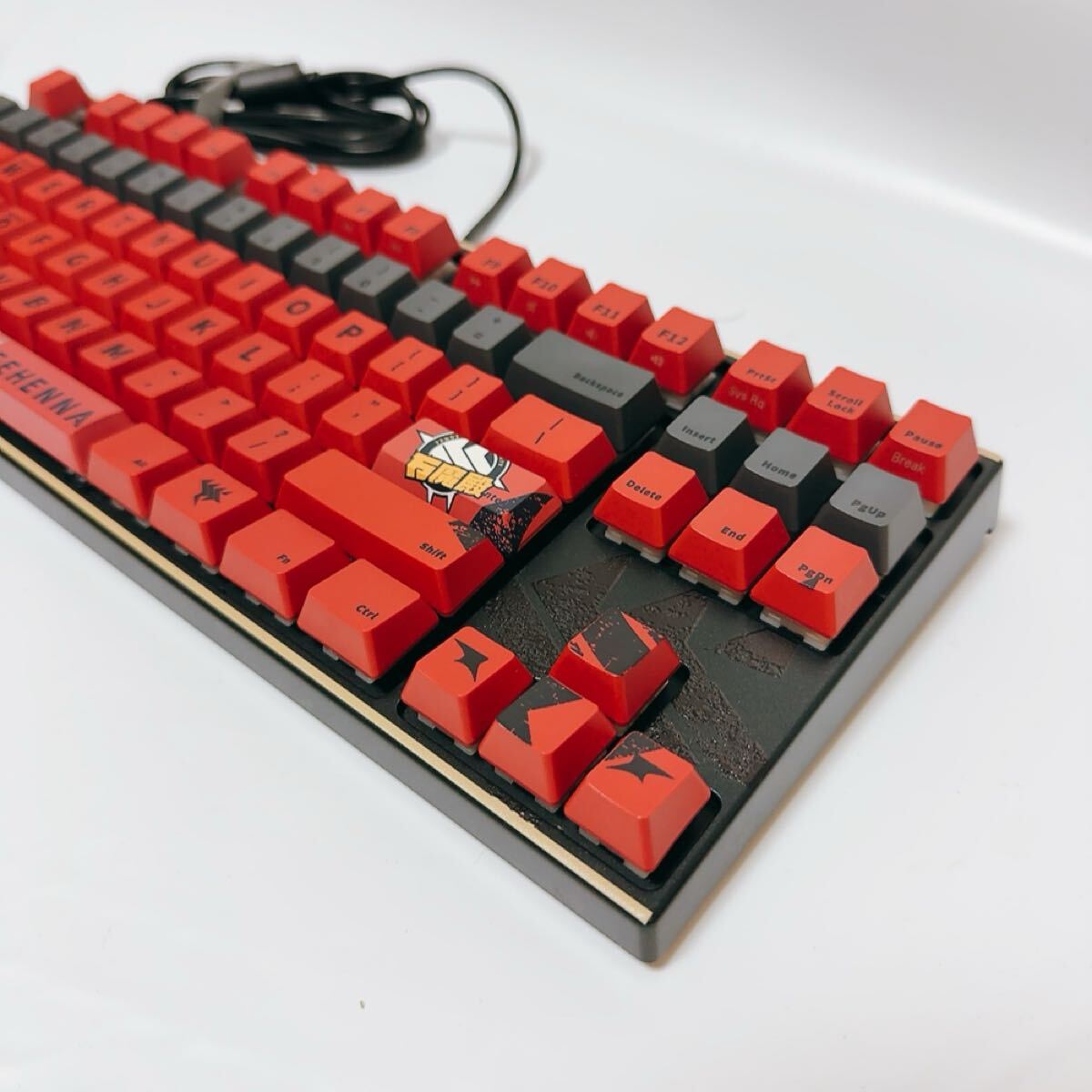 ふもコレxブルーアーカイブ　ゲヘナ学園　キーボード　桜軸　日本語配列_画像3