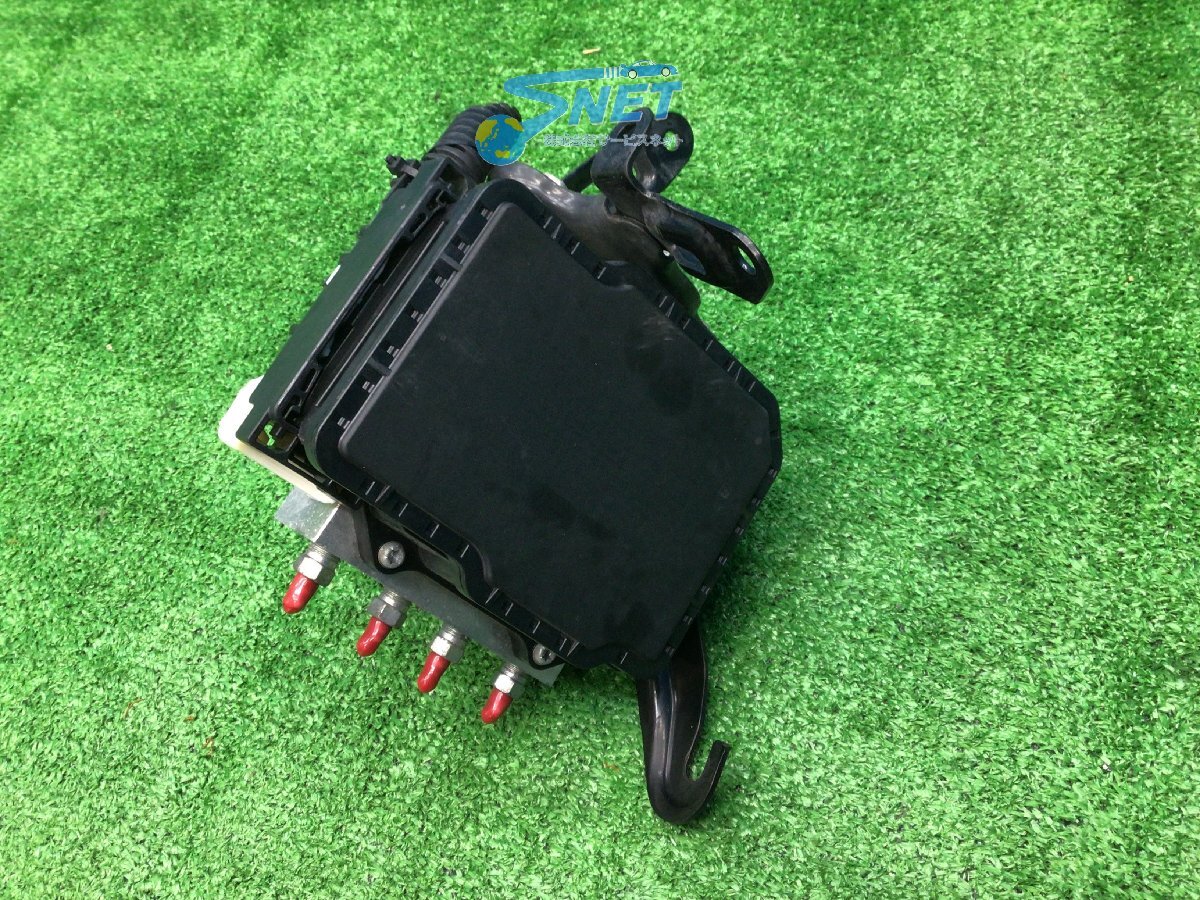 ヴェゼル ハイブリッドX RU3 ABSアクチュエーター 57110-T7B-J53 57110-T7B-J54 T7BJ5 4A30A-0985 7AB1F 動作未テスト_画像3